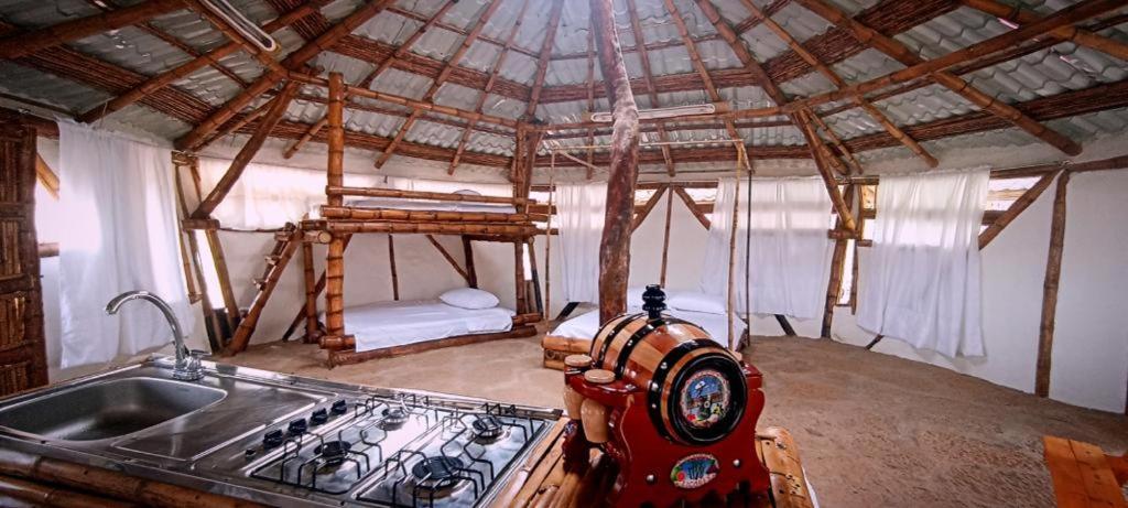 Engatama Hotel 3*
